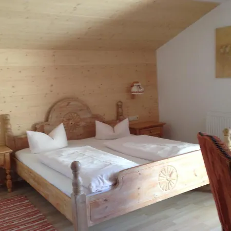 Fuchsenstube Шрунс