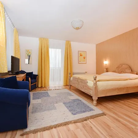 Fuchsenstube Шале Шрунс